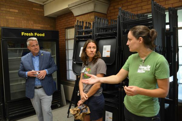 Congressman Eric Sorensen visits Market 309