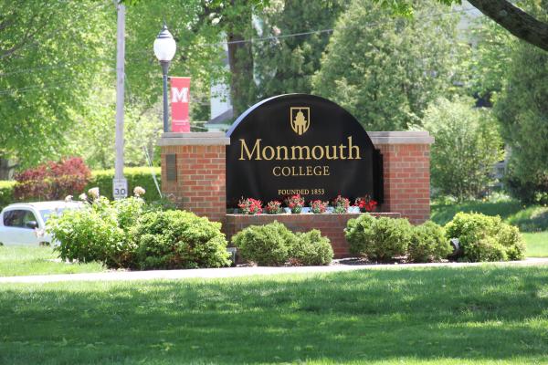 Monmouth College