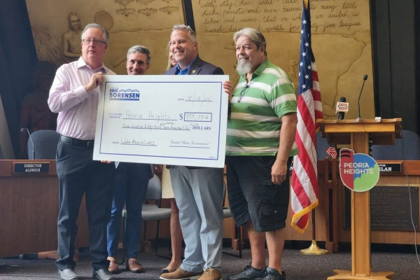 17th District Congressman Eric Sorensen (D-Moline) visited Peoria Heights to announce more than $959,000 to go toward replacing water distribution and raw water collection line